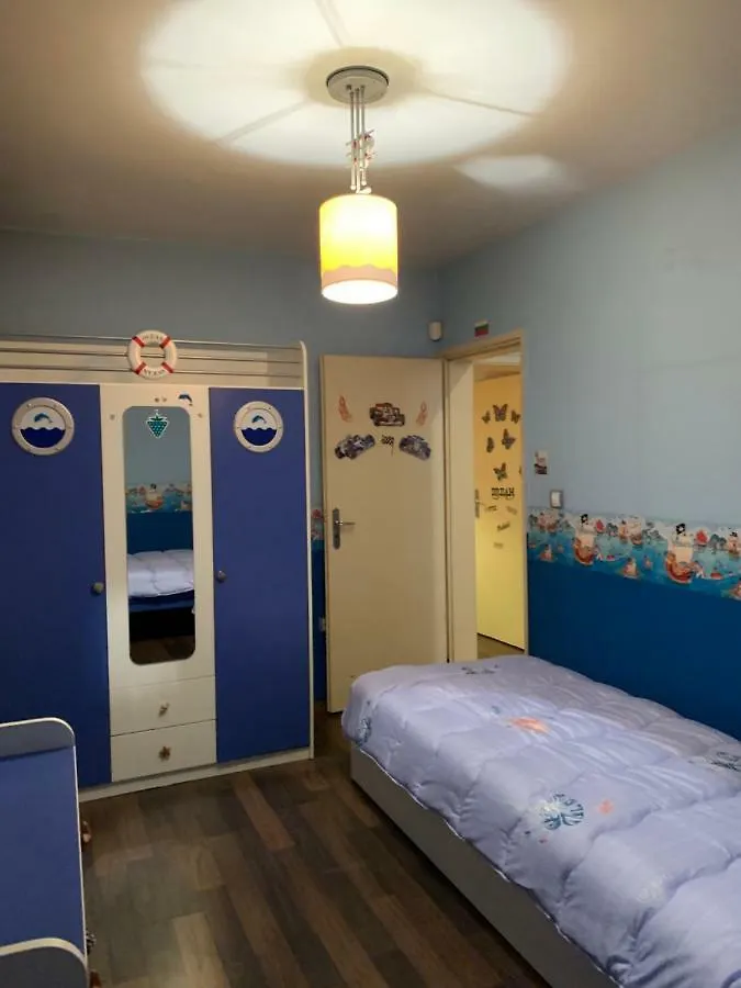 Fantastic 3 Bedroom Apartment Sofia